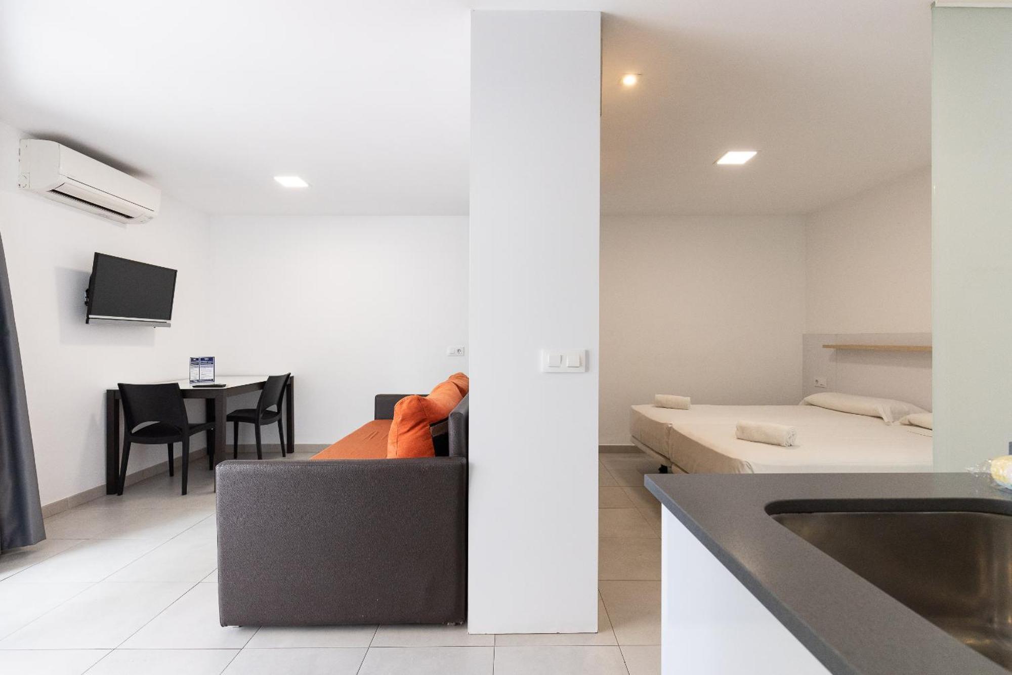סאלו Rentalmar Aries Plus מראה חיצוני תמונה