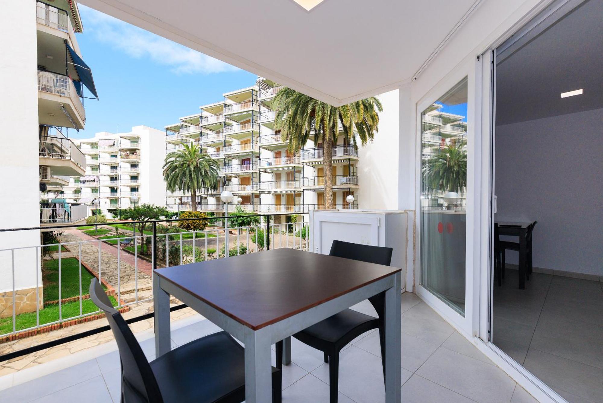סאלו Rentalmar Aries Plus מראה חיצוני תמונה