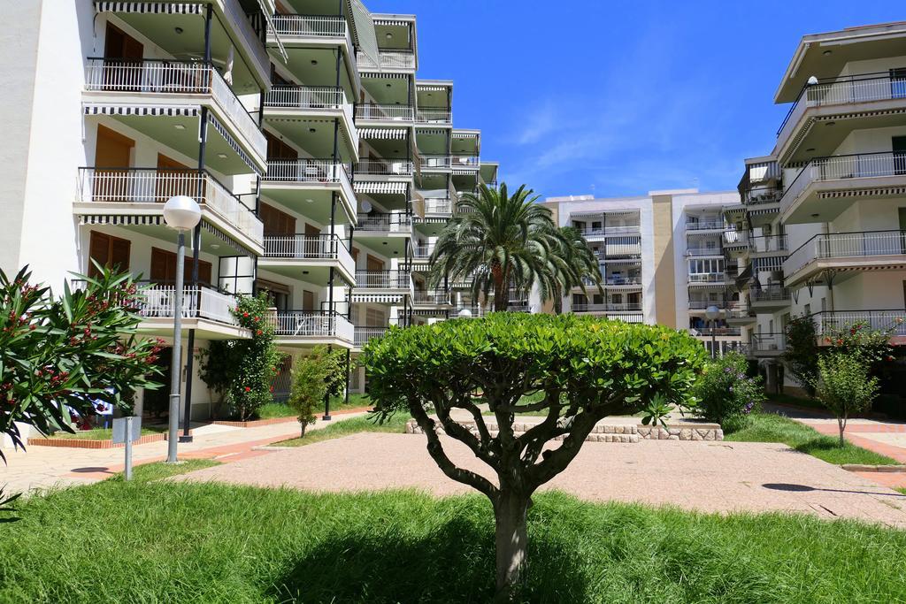 סאלו Rentalmar Aries Plus מראה חיצוני תמונה