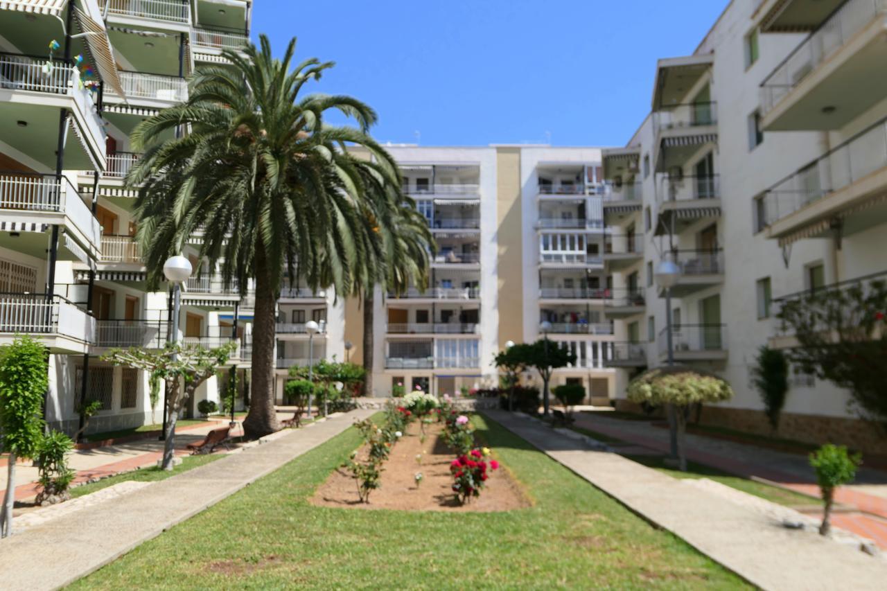 סאלו Rentalmar Aries Plus מראה חיצוני תמונה